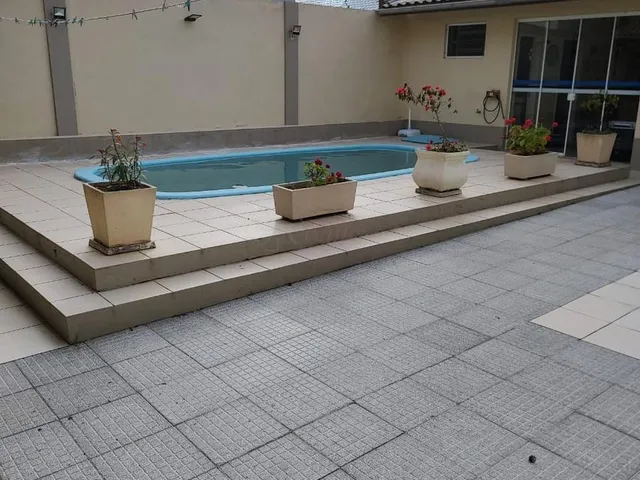 Imagem: Casa de Alto Padrão À Venda no Centro