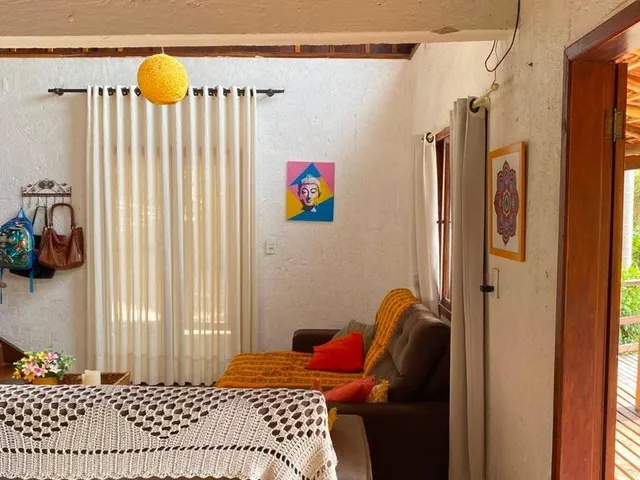 Imagem 4: Casa com Piscina e Vista para Lagoa