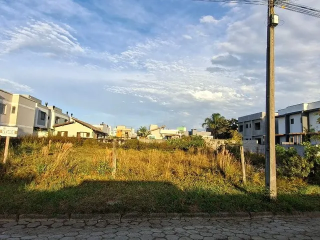 Imagem: Terreno À Venda em Garopaba-Sc, Bairro