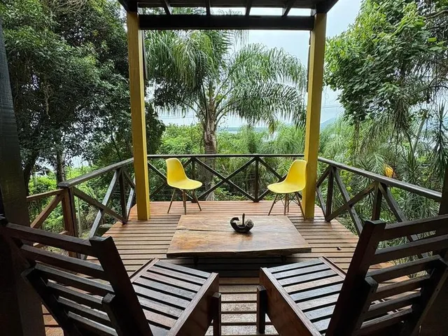 Imagem 2: Casa Exclusiva Inspirada em Bali À Beira da Lagoa 3 Suítes, Hidromassagem e Chalé Mobiliado