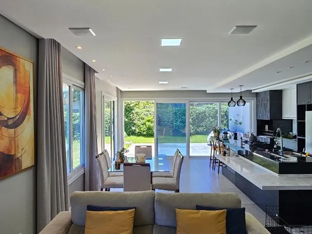Imagem 14: Casa de Alto Padrão em Condomínio Fechado