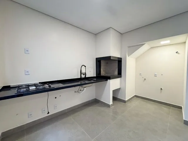 Imagem 10: Casa À Venda em Garopaba-Sc, Bairro Campo Duna: 02 Quartos, 02 Suítes, 80M². Agende Sua Visita Agora!
