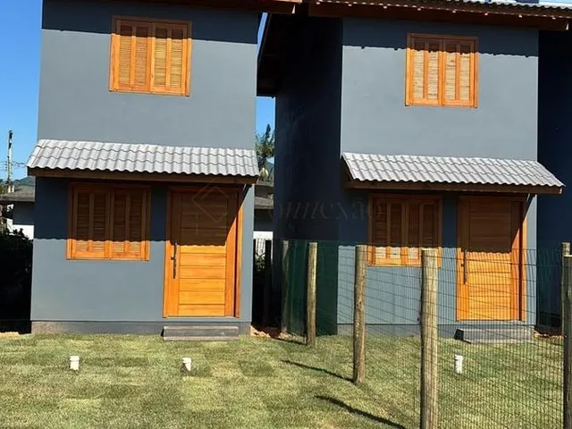 Imagem 7: Sobrado Semi Mobiliado com 2 Quartos e Pátio Individual em Garopaba, Ressacada