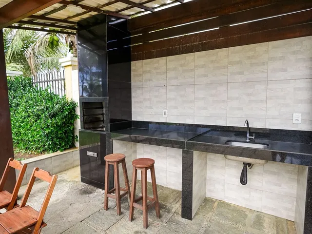 Imagem 3: Casa À Venda de 7 Suítes Frente Ao Mar em Vilas do Atlântico