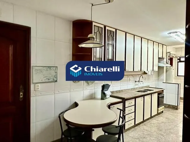 Imagem 3: Amplo Apartamento em Icaraí, Rio de Janeiro - 4 Quartos, 2 Suítes, 220M², 2 Vagas - Rua Mariz e Barros