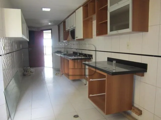 Imagem 7: Apartamento 04 Suítes Frente para o Mar - Área de Lazer