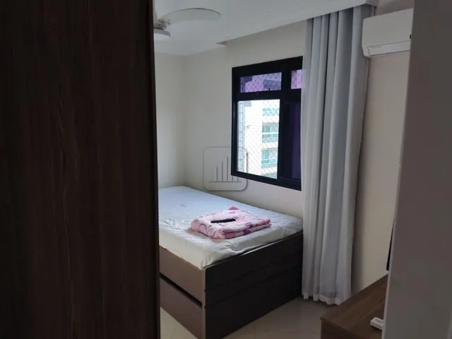 Imagem 3: Cobertura com Piscina e Vista para o Mar na Praia do Morro