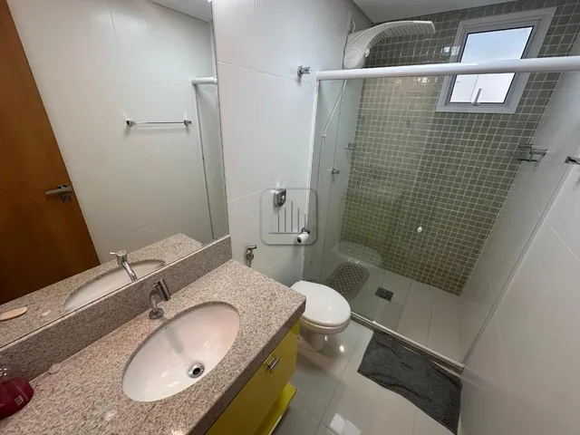 Imagem 4: Imóvel de Luxo À Venda em Guarapari-Es: Apartamento na Praia do Morro com 3 Quartos, 1 Suíte e 130M². Venha Conhecer!