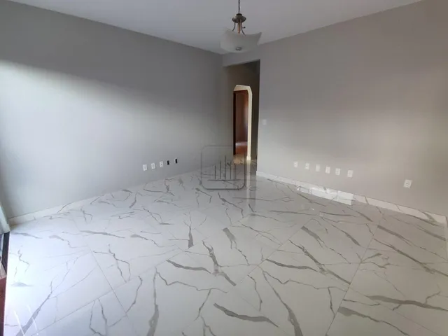Imagem 3: Imperdível Casa À Venda em Guarapari-Es, Praia do Morro 4 Quartos, 2 Suítes, 4 Salas, 4 Banheiros, 2 Vagas, 250M²