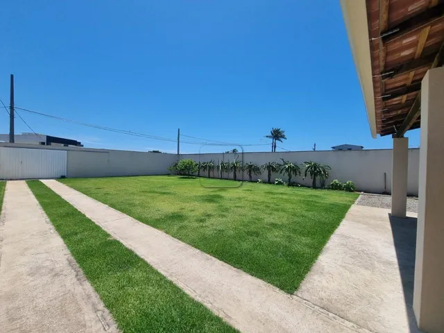 Imagem 5: Casa À Venda em Guarapari-Es, Bairro Fátima Cidade Jardim, 1 Quarto, 1 Suíte, 1 Sala, 2 Banheiros, 1 Vaga. Confira!