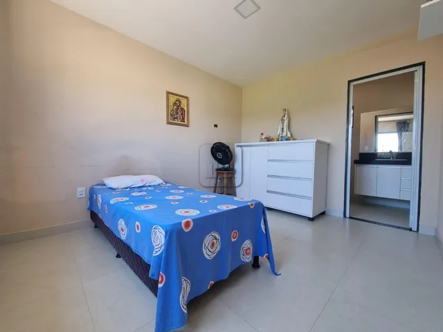 Imagem 3: Casa À Venda em Guarapari-Es, Bairro Fátima Cidade Jardim, 1 Quarto, 1 Suíte, 1 Sala, 2 Banheiros, 1 Vaga. Confira!