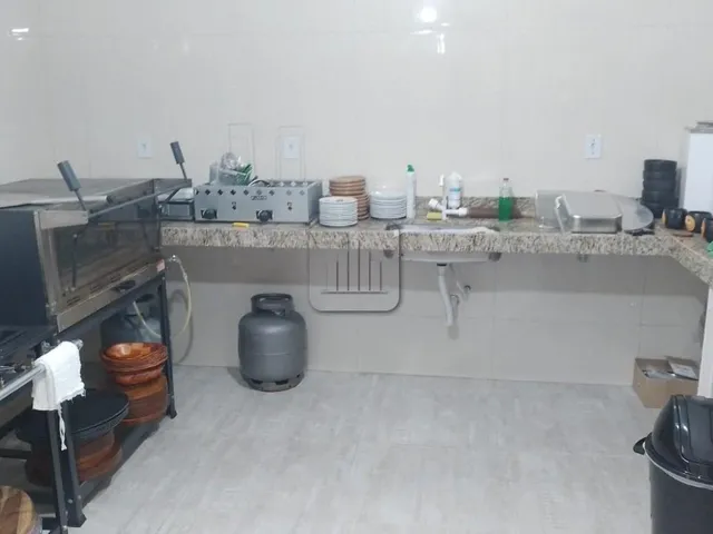Imagem 9: Casa de 3 Quartos com Suíte e 2 Salas, 2 Vagas de Garagem na Cidade de Guarapari-Es no Bairro Itapebussu