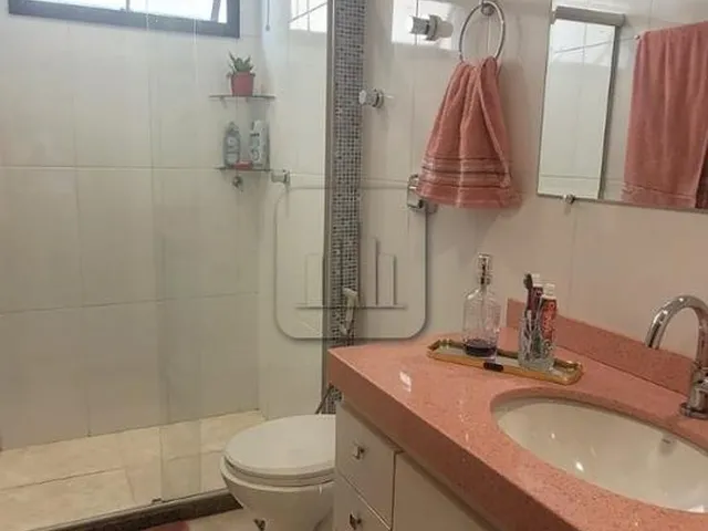 Imagem 4: Apartamento À Venda na Praia do Morro, Guarapari-Es: 1 Quarto, 2 Salas, 1 Banheiro, 1 Vaga, 55M² de Área. ¡Confira Já!