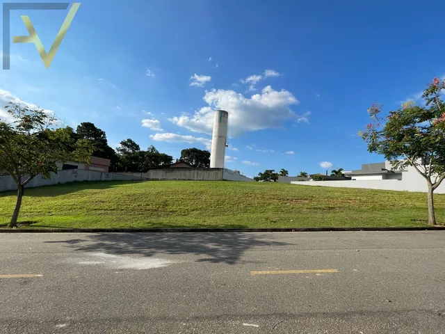 Imagem: Terreno de 617,52 M² À Venda no Condomínio