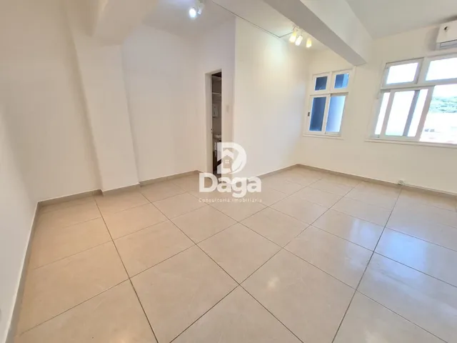 Imagem: Sala Comercial no Centro de Florianópolis