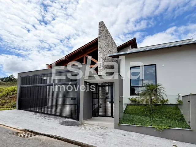 Imagem: Casa com 01 Suíte 02 Quartos