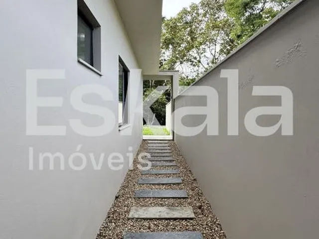 Imagem 6: Casa Geminada com 03 Dormitórios, Sendo 01 Suíte