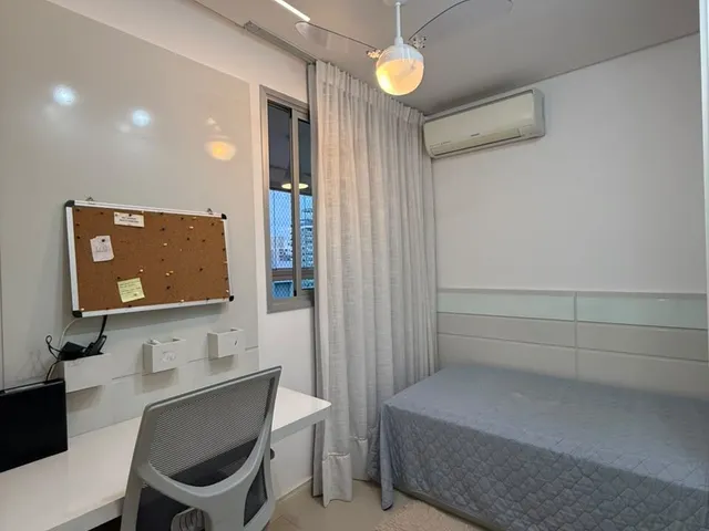 Imagem 12: Apartamento de 4 Quartos a Uma Quadra do Mar, Montado, Sol da Manhã e Andar Alto em Itapuã