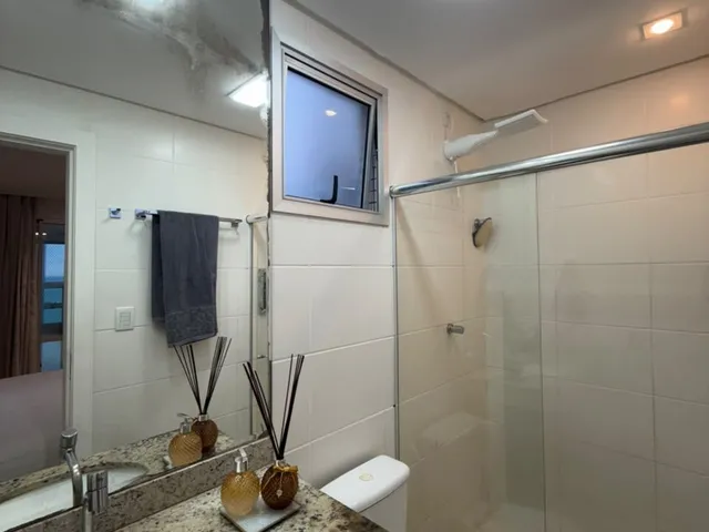 Imagem 14: Apartamento de 4 Quartos a Uma Quadra do Mar, Montado, Sol da Manhã e Andar Alto em Itapuã