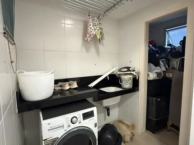 Imagem 11: Apartamento de 4 Quartos a Uma Quadra do Mar, Montado, Sol da Manhã e Andar Alto em Itapuã