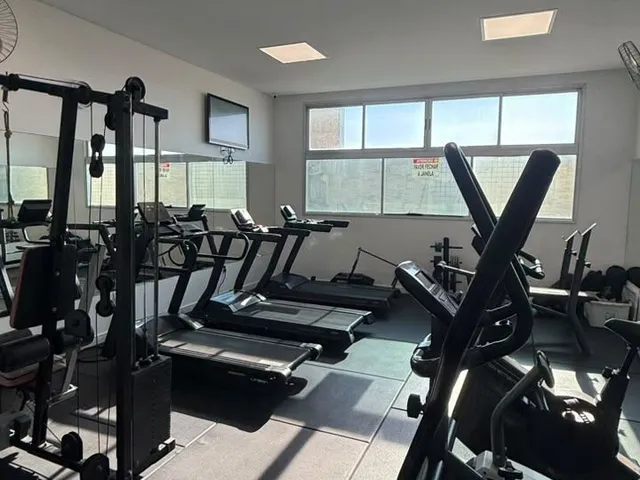 Imagem 16: Apartamento de 4 Quartos a Uma Quadra do Mar, Montado, Sol da Manhã e Andar Alto em Itapuã