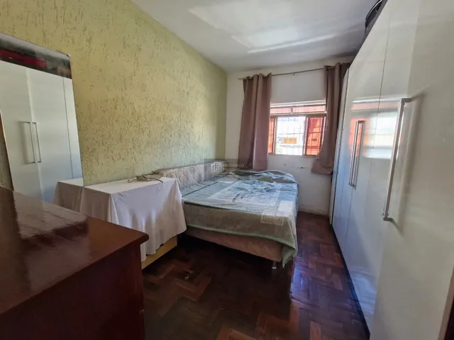 Imagem 13: Casa com 4 Quartos e 2 Edículas Anexos À Venda - Bairro Eymard