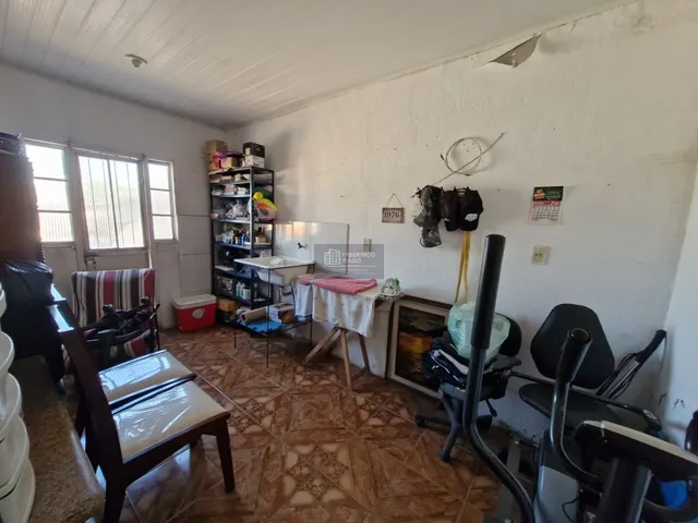 Imagem 9: Casa com 4 Quartos e 2 Edículas Anexos À Venda - Bairro Eymard