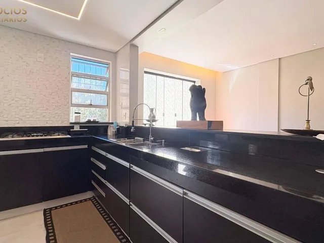 Imagem 9: Apartamento À Venda em Belo Horizonte, Vila Paris, com 3 Quartos, 135M²