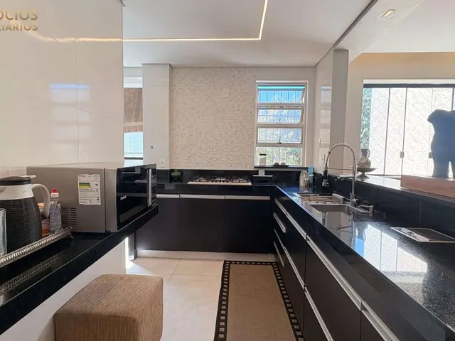 Imagem 11: Apartamento À Venda em Belo Horizonte, Vila Paris, com 3 Quartos, 135M²