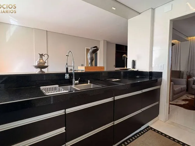 Imagem 15: Apartamento À Venda em Belo Horizonte, Vila Paris, com 3 Quartos, 135M²