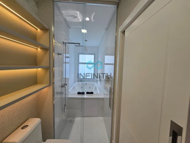 Imagem 2: Quatro Suítes Finamente Mobiliado e Decorado