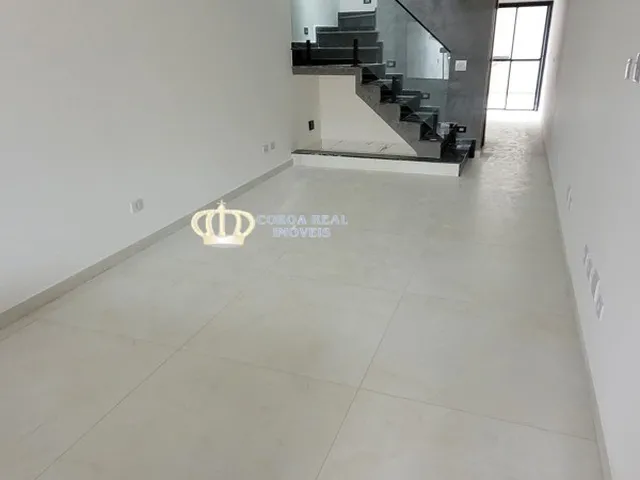 Imagem: Sobrados Novos com 3 Dormitorios e Area