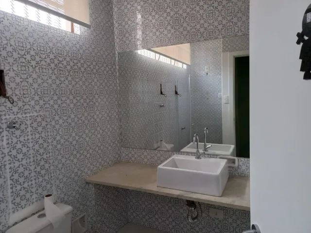 Imagem 15: Casa Jundiaí Loja com 4 banheiros