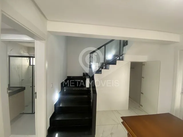 Imagem 2: Aluguel Casa Vila Zoe140 M² Mobiliada com Split