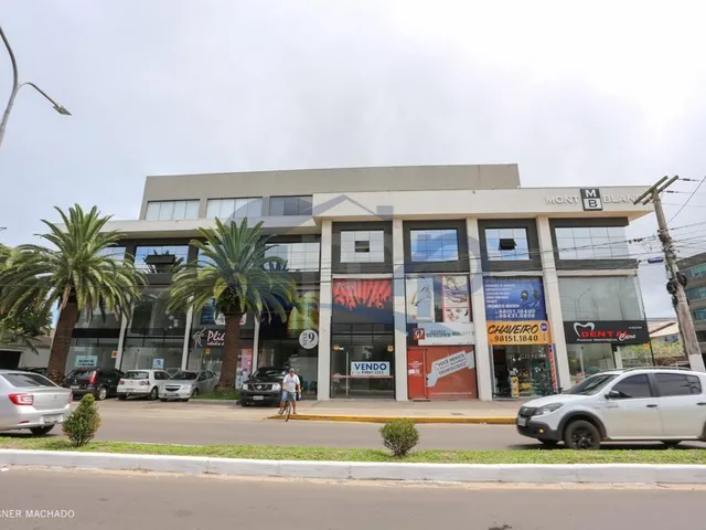 Imagem 1: Sala Comercial de 204 M² a Venda no Centro de Torres/Rs