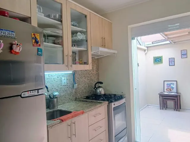 Imagem 3: Sobrado 02 Dormitórios e 01 Vaga de Veículo no Bairro Fatima