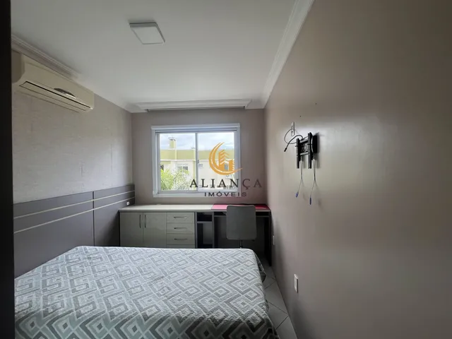 Imagem 2: Apartamento com Sacada e 3 Dormitórios na Serraria