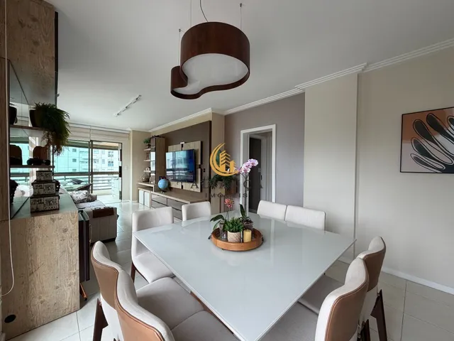 Imagem 6: Apartamento com 3 Suítes e Sacada no Centro