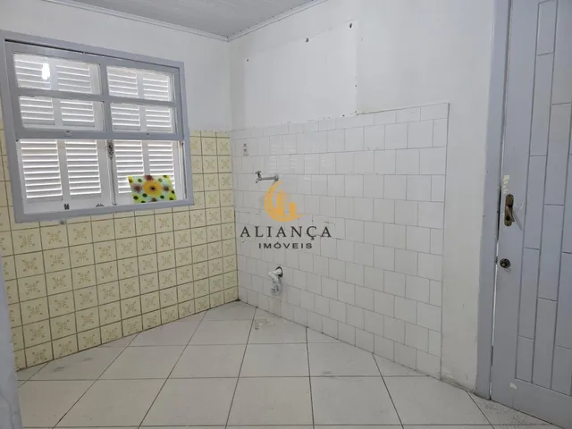 Imagem 8: Casa com 3 Dormitórios e Quintal na Praia Comprida