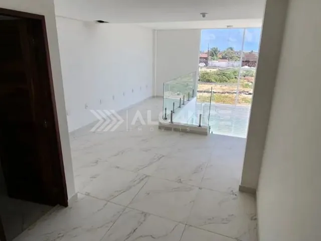 Imagem 2: Casa Triplex com Piscina no Portal do Poço