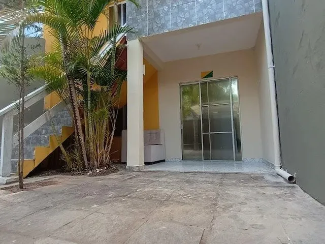 Imagem 1: Dois Apartamentos À Venda de 1/4 Duplex em Condomínio Fechado - Ipitanga, Lauro de Freitas