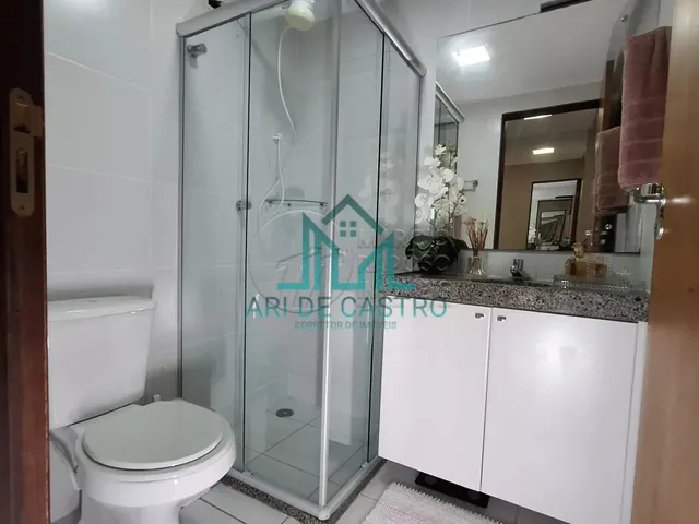 Imagem 4: Apartamento com 2 Quartos, 77M², Closet e Varanda em Andar Alto, À Venda na Ponta Verde - Maceió Alagoas