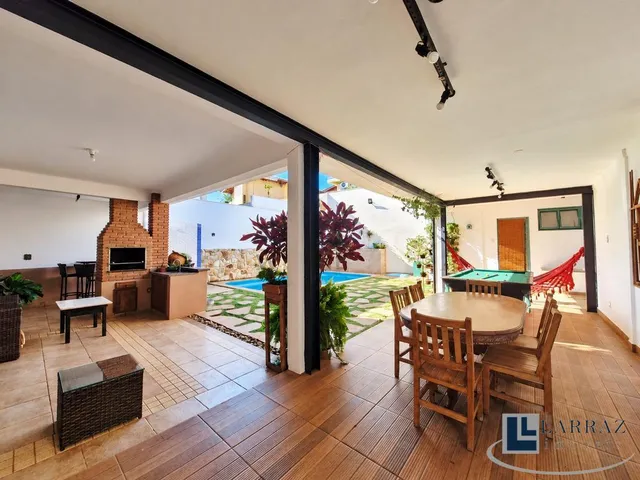 Imagem 8: 0 Casa com 5 dormitórios