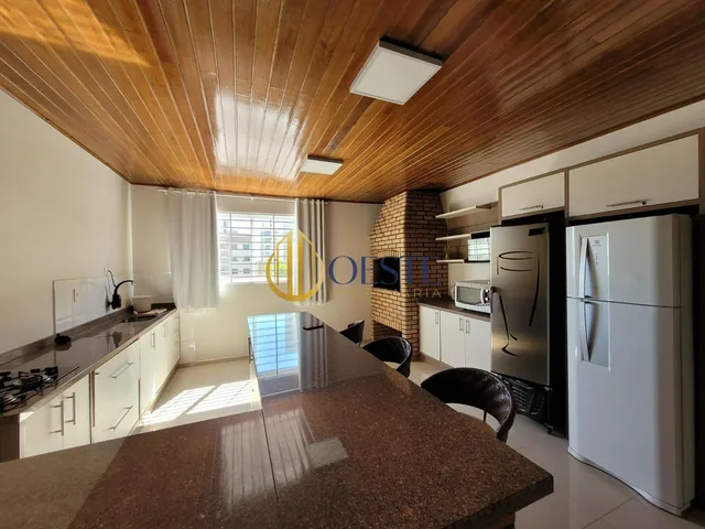 Imagem 9: Apartamento Semimobiliado com Suíte e Vaga Dupla de Garagem