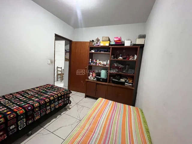 Imagem 2: Casa com 3 Quartos À Venda, Via Ramon - São Lourenço