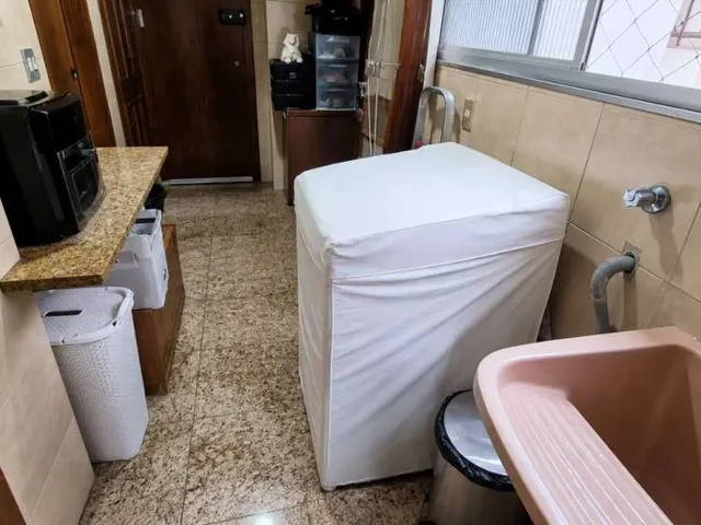 Imagem 8: Apartamento À Venda em Belo Horizonte, Lourdes, com 4 Quartos, 149M²
