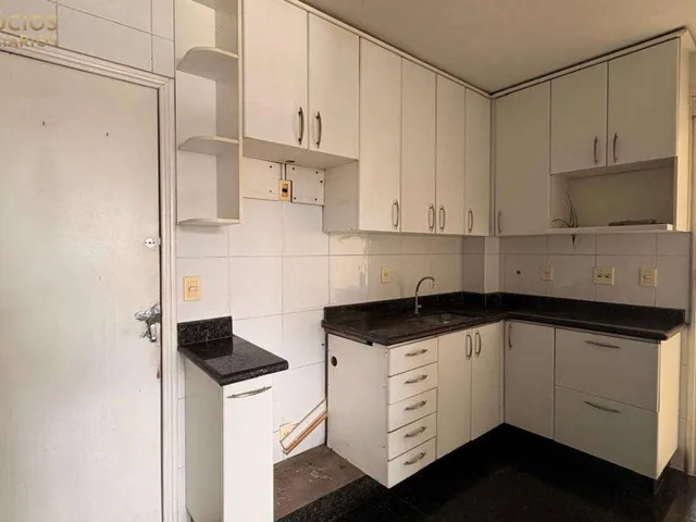 Imagem 3: Apartamento À Venda em Belo Horizonte, Lourdes, com 3 Quartos, 117M²