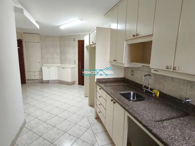 Imagem 10: Apartamento À Venda em Florianópolis, Centro, com 4 Suítes, com 156.67 M²