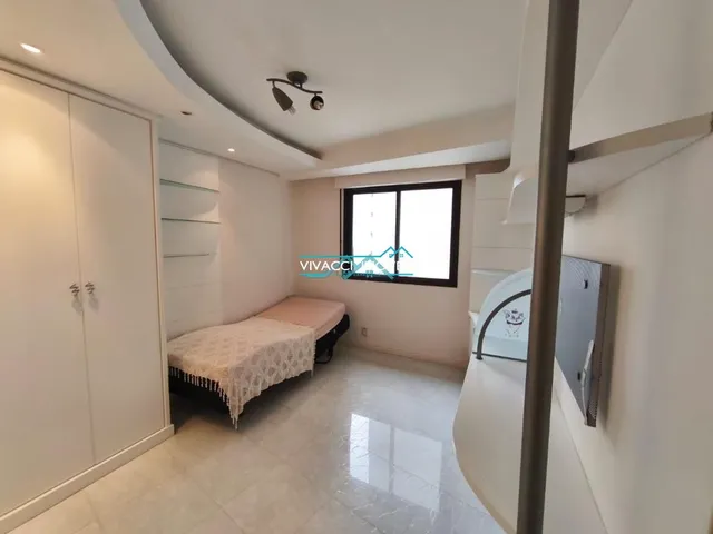 Imagem 12: Apartamento À Venda em Florianópolis, Centro, com 4 Suítes, com 156.67 M²