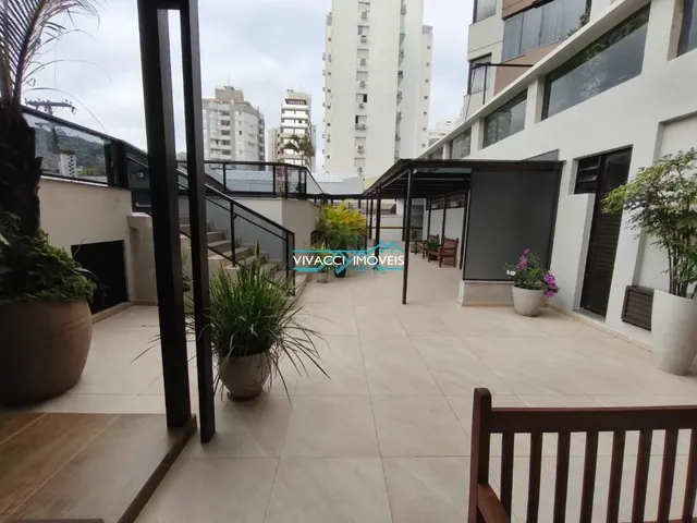 Imagem 3: Apartamento À Venda em Florianópolis, Centro, com 4 Suítes, com 156.67 M²